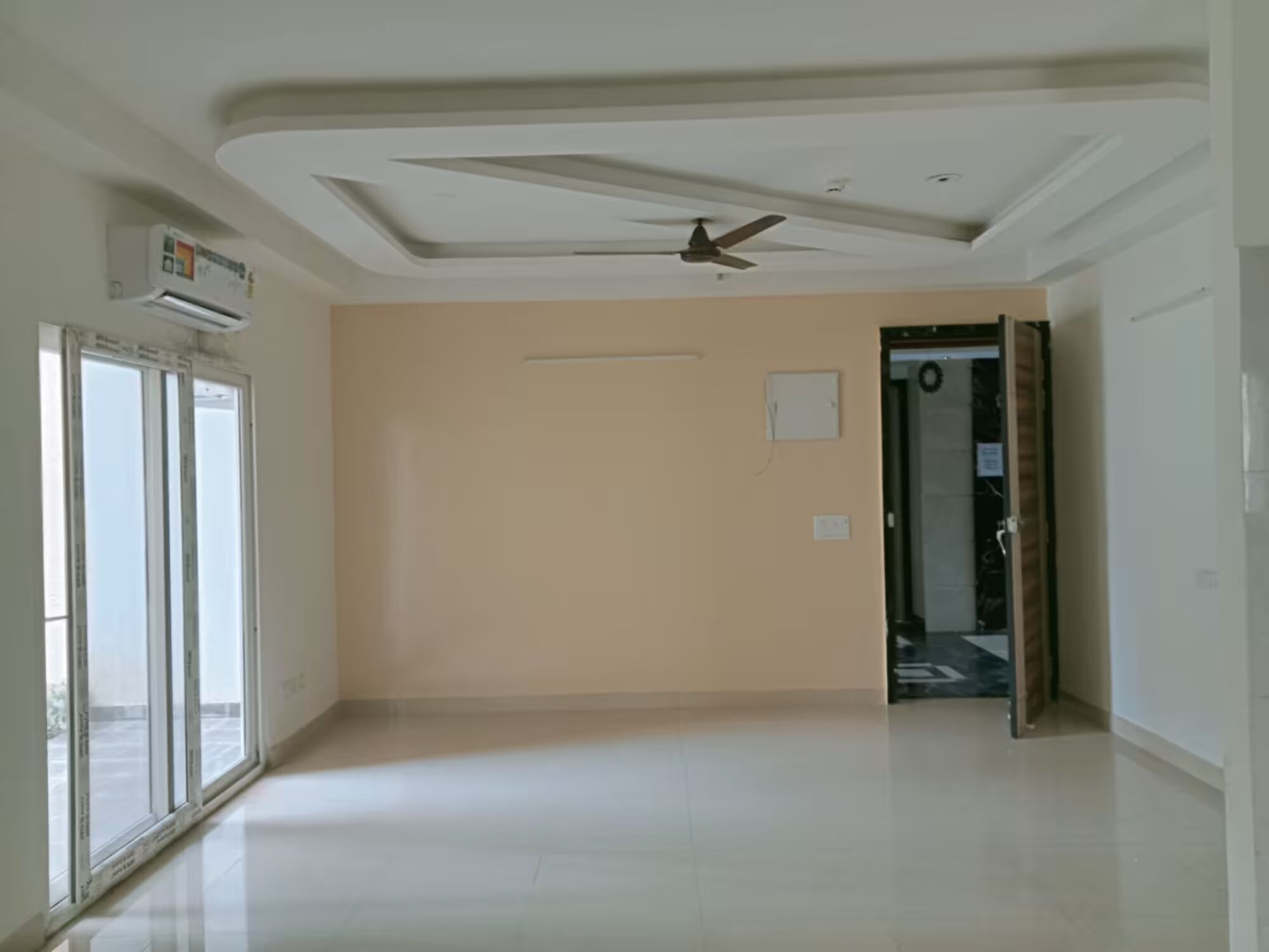 Samridhi Luxuriya Avenue
