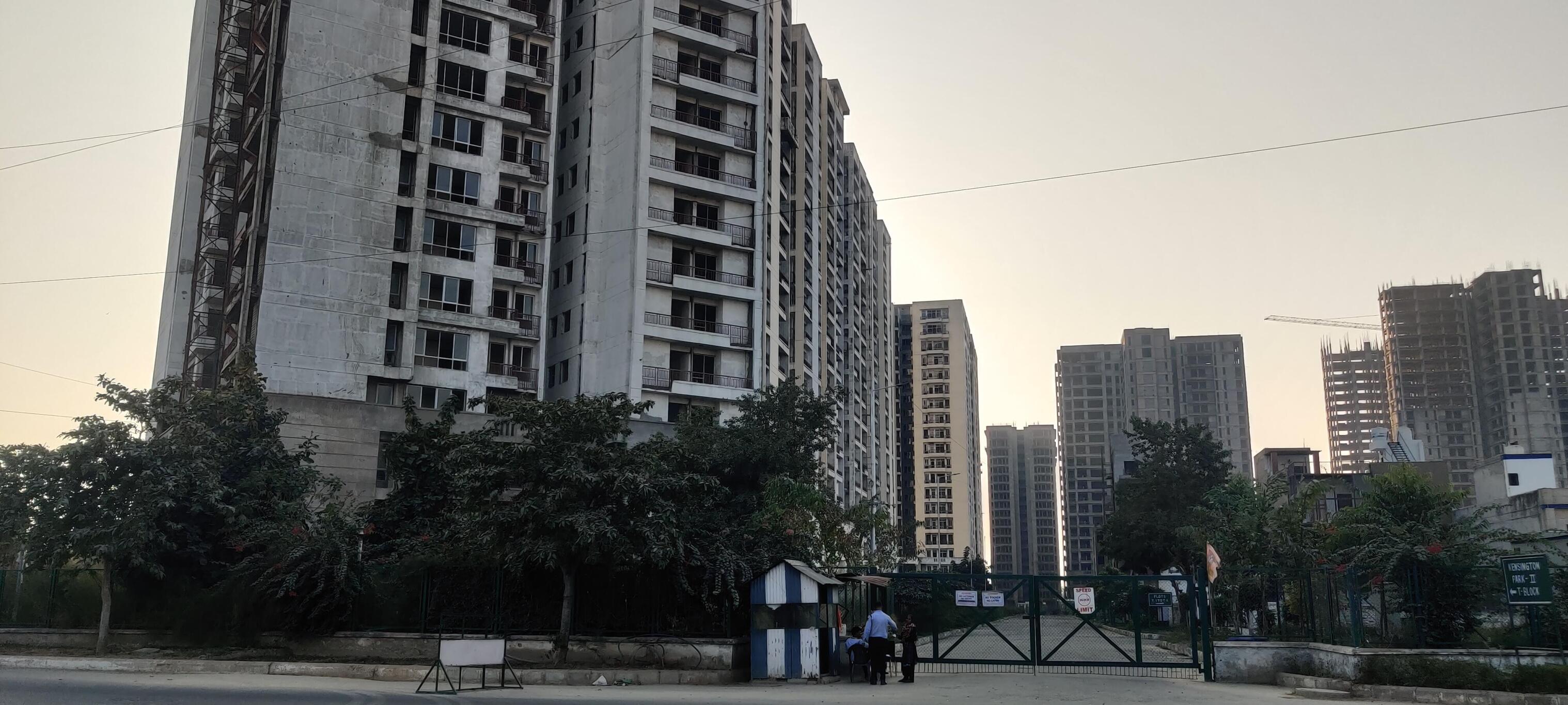 Jaypee Kensington Boulevard